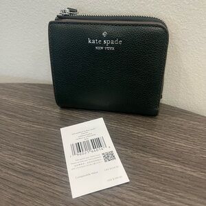 ✨ NWT - Kate Spade Leila Pebbled Leather Small L-Zip Wallet ✨
